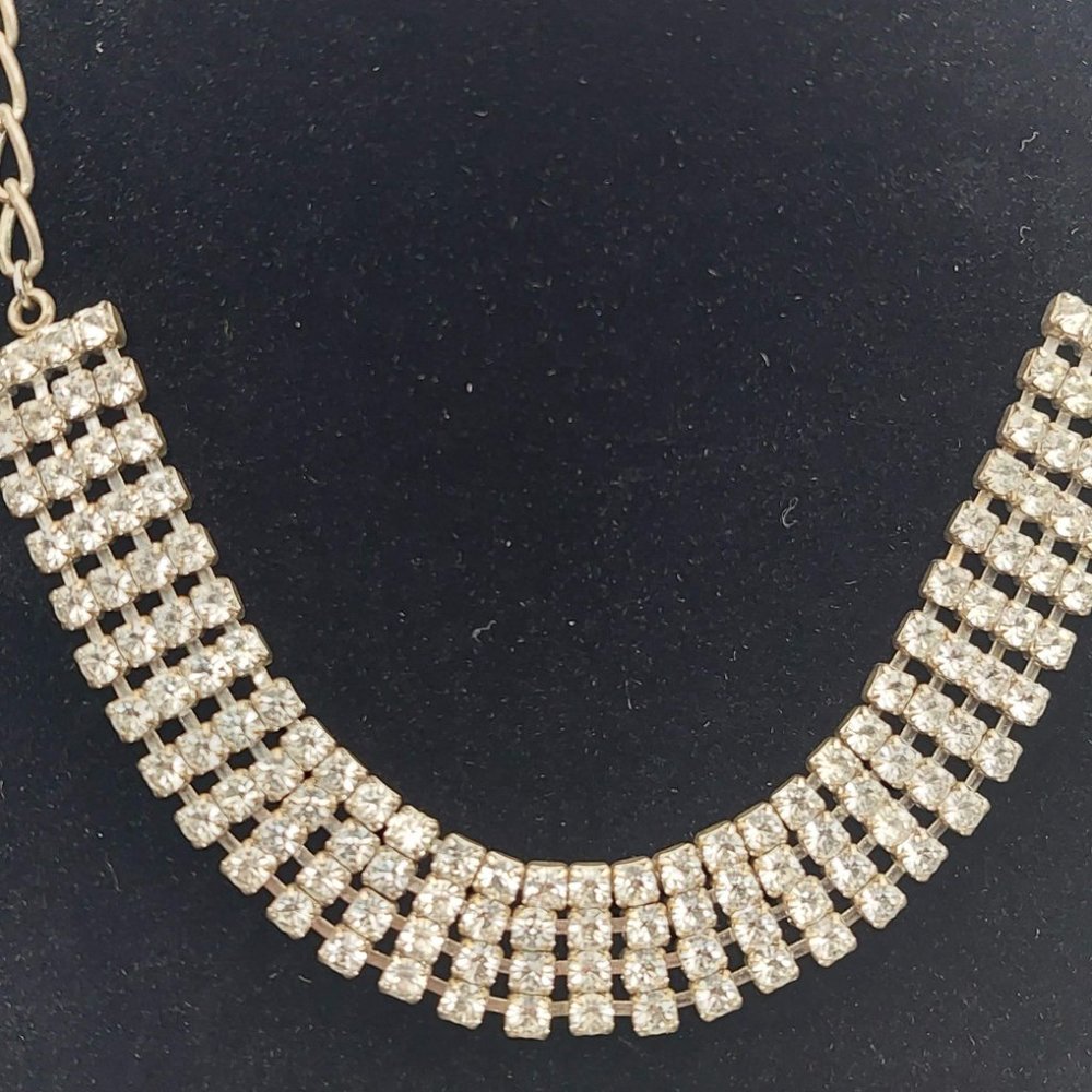 Silver Rhinestone Bling Necklace - Picture 3 of 4